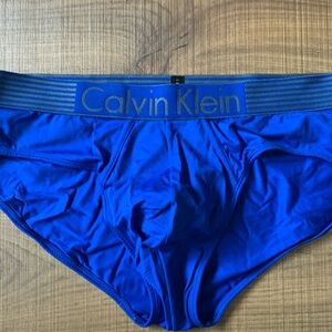 Calvin Klein Hip Briefs